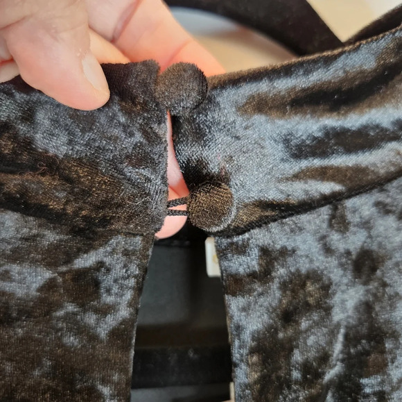 Ronny Kobo Adele Black Crushed Velvet High Neck Cinced Side Cocktail Dress - Picture 8 of 13